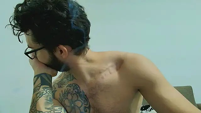 thomas gun online show from 9, 4, 2026