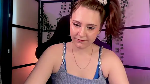 Snapshot of Diana_Flower chatting on 10, 7, 2026 Diana Flower online show from 10, 7, 2026