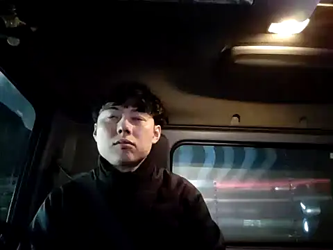 Snapshot of whitebriefboy chatting on 29, 1, 2025 whitebriefboy online show from 29, 1, 2025