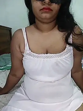 Snapshot of Reesha_99 chatting on 14, 6, 2026 Reesha 99 online show from 14, 6, 2026