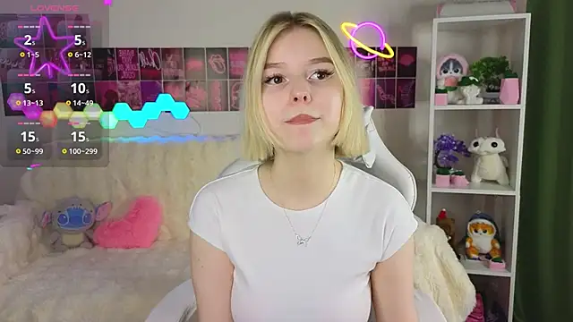 Snapshot of Dragonwind chatting on 17, 2, 2025 Dragonwind online show from 17, 2, 2025