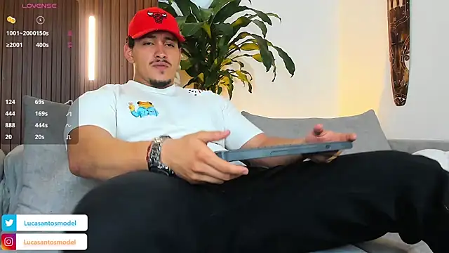 lucasanto  online show from 3, 6, 2026