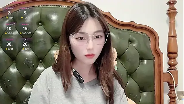Snapshot of Sweet-Angel999 chatting on 30, 6, 2026 Sweet-Angel999 online show from 30, 6, 2026