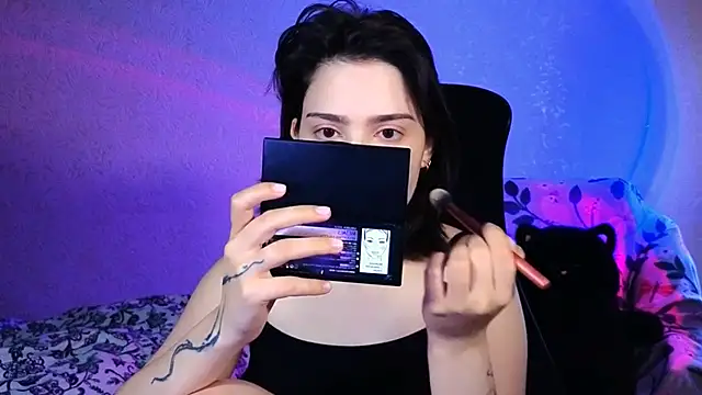 Stacy Gonzales  online show from 20, 5, 2026