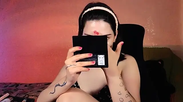Stacy Gonzales  online show from 26, 5, 2026