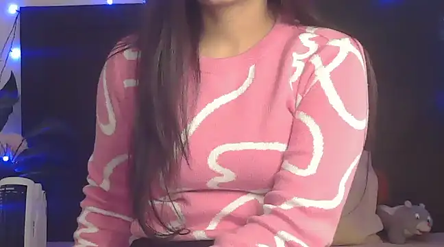 Snapshot of WildRuhi20 chatting on 11, 2, 2025 WildRuhi20 online show from 11, 2, 2025