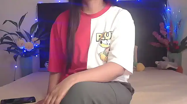 Snapshot of WildRuhi20 chatting on 13, 3, 2025 WildRuhi20 online show from 13, 3, 2025