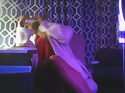 YourFaceMyThrone27 online show from 20, 12, 2024