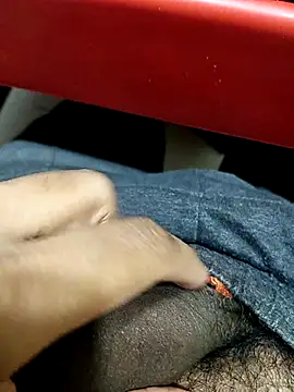 Snapshot of horneylover2024 chatting on 17, 2, 2025 horneylover2024 online show from 17, 2, 2025