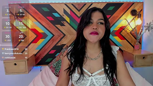 Snapshot of NaiirobiSwan chatting on 8, 1, 2025 NaiirobiSwan online show from 8, 1, 2025