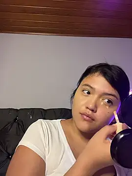 alisson carolina73 online show from 10, 7, 2026