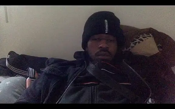 Snapshot of POPAYE972 chatting on 3, 12, 2025 POPAYE972 online show from 3, 12, 2025