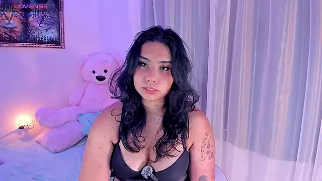 kiki cavilll online show from 18, 6, 2026