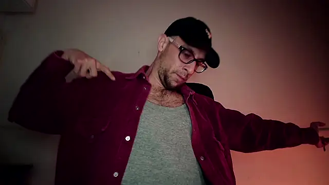 mikealcorleone online show from 4, 2, 2025