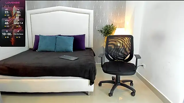  Peach1  online show from 29, 1, 2025