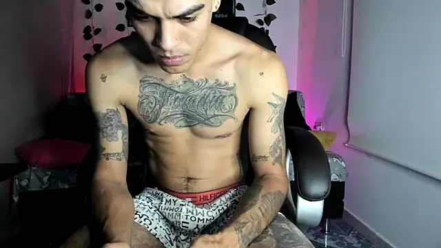 mikee scooth online show from 20, 9, 2025