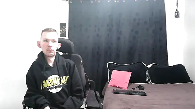 Sophia and Thomas online show from 31, 12, 2024