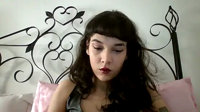 Snapshot of kimmykink chatting on 2, 10, 2025 kimmykink online show from 2, 10, 2025