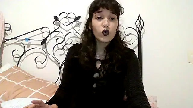 Snapshot of kimmykink chatting on 20, 10, 2025 kimmykink online show from 20, 10, 2025