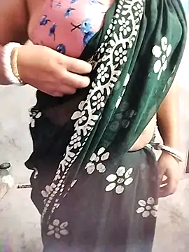 Priya-bhabi012 online show from 30, 10, 2025