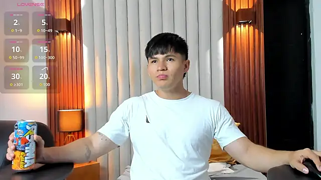 Snapshot of Ryo_kush chatting on 4, 6, 2026 Ryo kush online show from 4, 6, 2026
