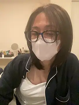 Snapshot of mel__mel chatting on 28, 3, 2026 mel mel online show from 28, 3, 2026