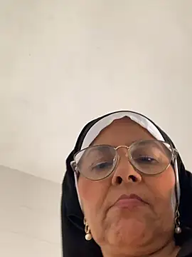 Snapshot of Nadia-melej chatting on 5, 2, 2025 Nadia-melej online show from 5, 2, 2025