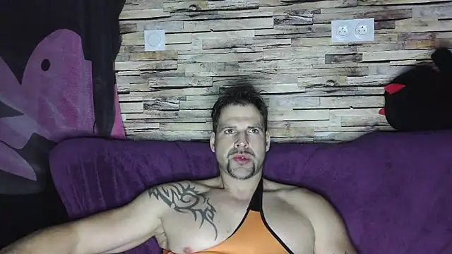 XxBigboybandxX online show from 26, 2, 2025