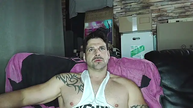 XxBigboybandxX online show from 5, 3, 2026