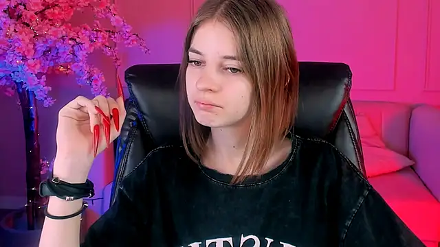 Snapshot of TinaDavil chatting on 25, 12, 2024 TinaDavil online show from 25, 12, 2024