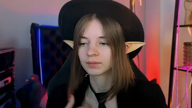 Snapshot of TinaDavil chatting on 10, 1, 2025 TinaDavil online show from 10, 1, 2025