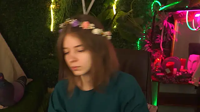 Snapshot of TinaDavil chatting on 10, 2, 2025 TinaDavil online show from 10, 2, 2025