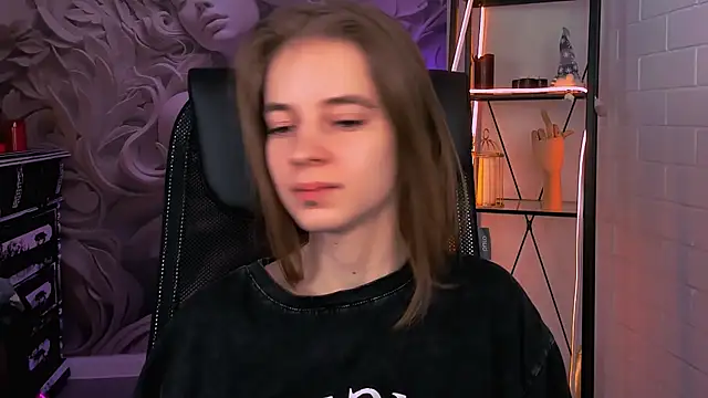 Snapshot of TinaDavil chatting on 3, 3, 2025 TinaDavil online show from 3, 3, 2025