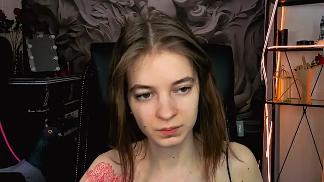 Snapshot of TinaDavil chatting on 7, 3, 2025 TinaDavil online show from 7, 3, 2025