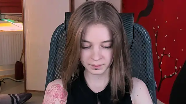 Snapshot of TinaDavil chatting on 11, 3, 2025 TinaDavil online show from 11, 3, 2025