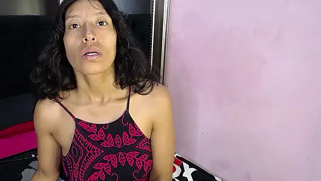 karolinee 66  online show from 29, 11, 2025