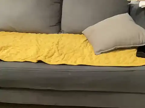 4small4inchlol online show from 28, 11, 2025