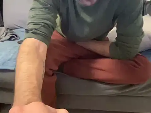 4small4inchlol online show from 7, 1, 2026