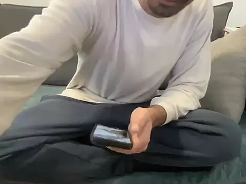 4small4inchlol online show from 1, 3, 2026