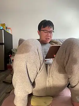 YoY-man online show from 18, 1, 2025