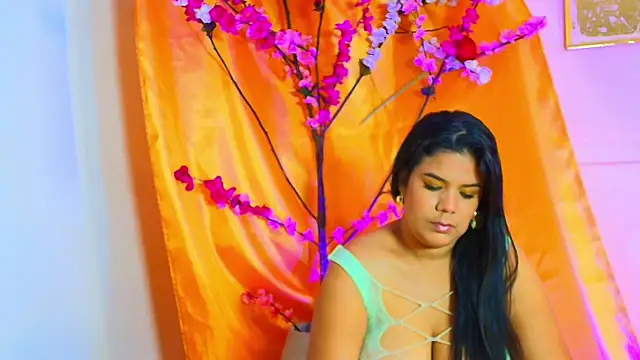 almendraevans online show from 27, 9, 2025