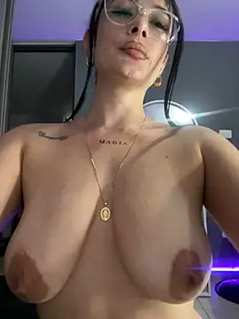 Libia James online show from 18, 1, 2025