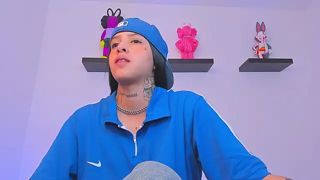 Gangster Girl online show from 4, 3, 2025