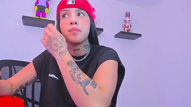 Gangster Girl online show from 5, 3, 2025