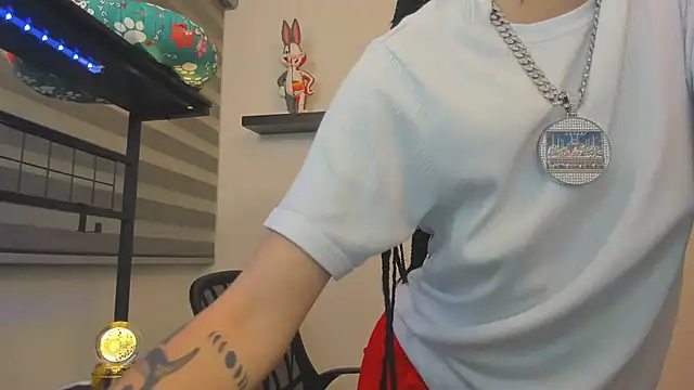 Snapshot of Gangster_Girl chatting on 7, 7, 2026 Gangster Girl online show from 7, 7, 2026