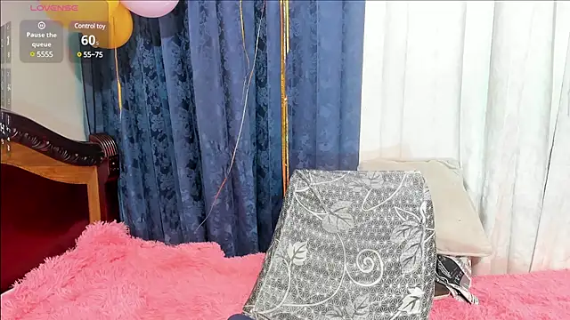 Snapshot of Rachel_Dubois chatting on 6, 2, 2025 Rachel Dubois online show from 6, 2, 2025