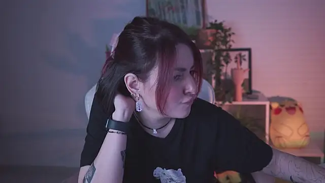 Lana  May online show from 21, 12, 2024