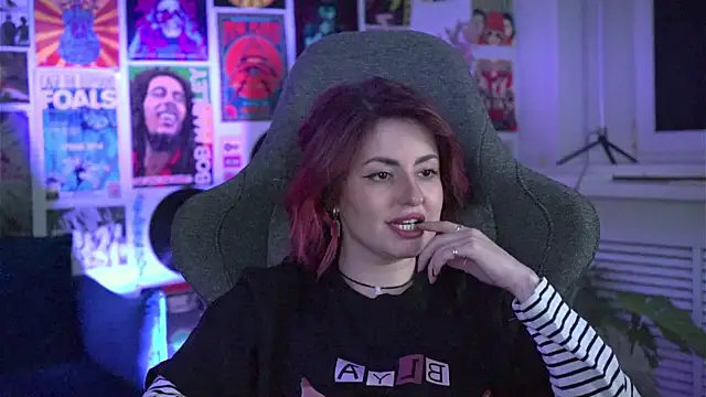 Lana  May online show from 17, 1, 2025