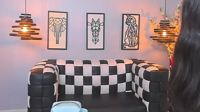 SARAFOXX  online show from 6, 12, 2024