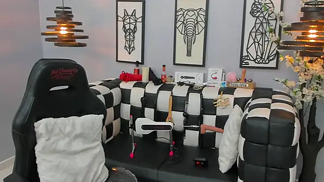 SARAFOXX  online show from 30, 1, 2025